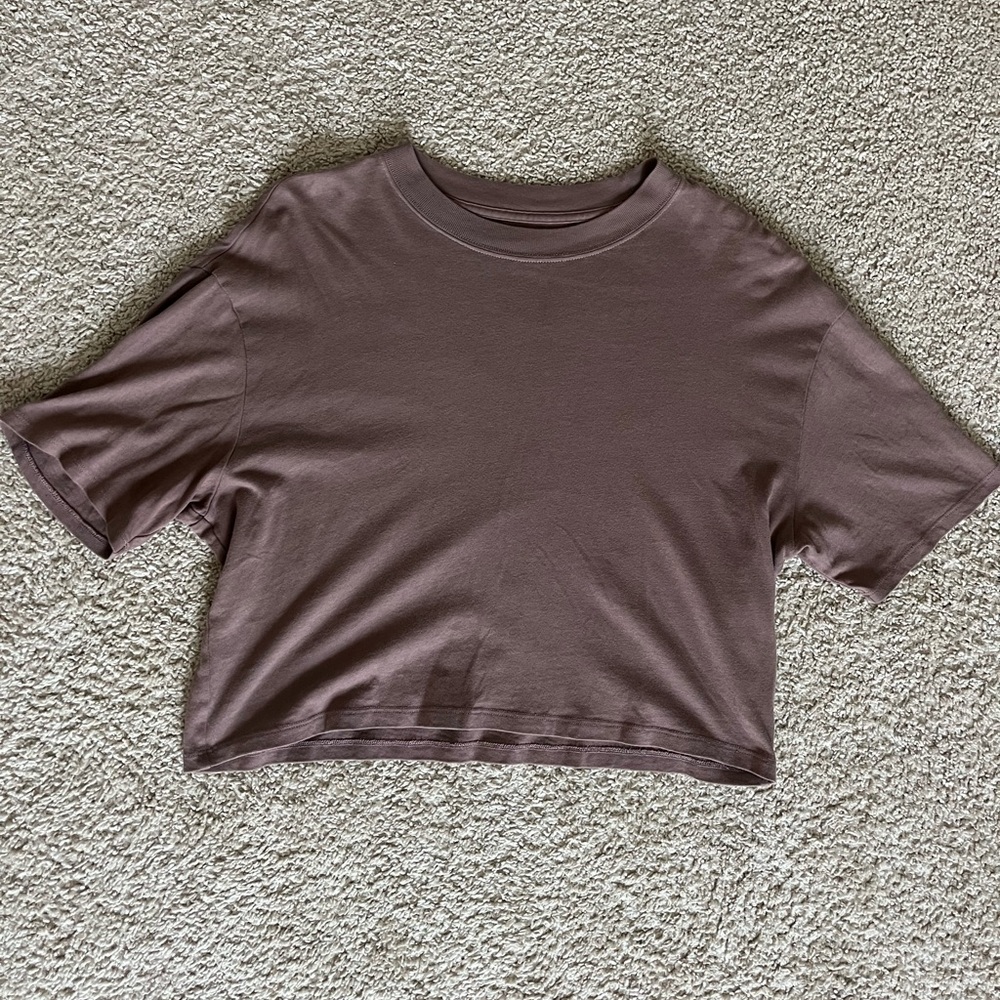 A&F Women’s Cropped Boxy “Essentials” Tee Shirt
